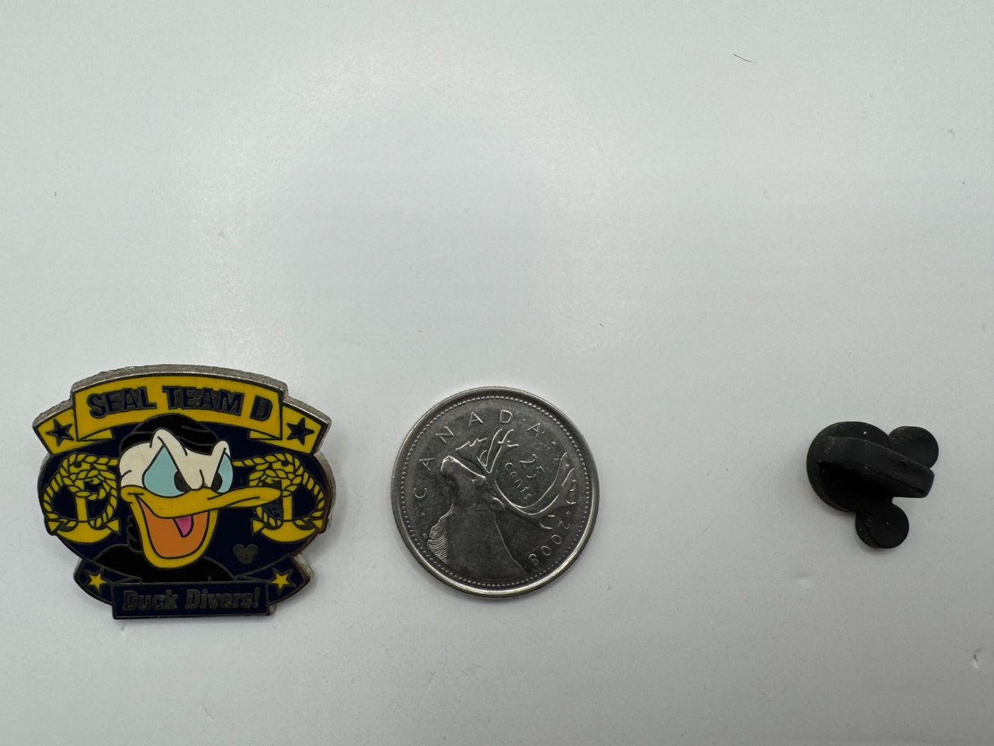 DLR Disney Donald Duck Seal Team D Duck Divers Armed Forces Trading Pin DC2S10