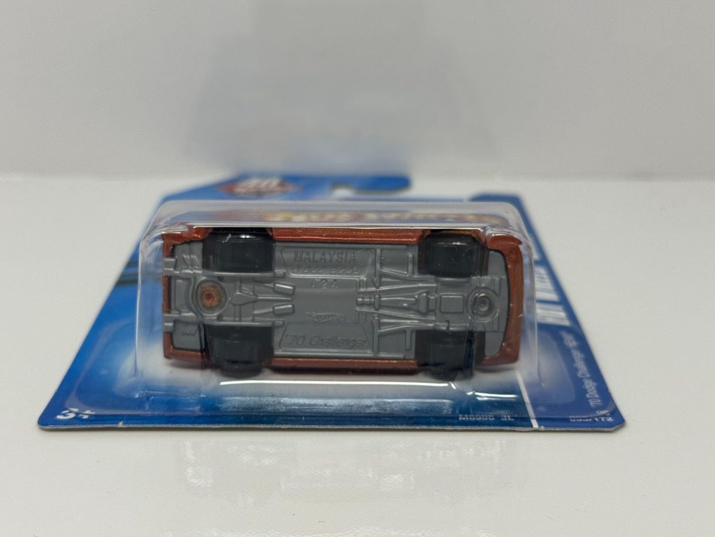 Hot Wheels Stars 1970 Dodge Challenger Hemi 1:64 Diecast Bronze