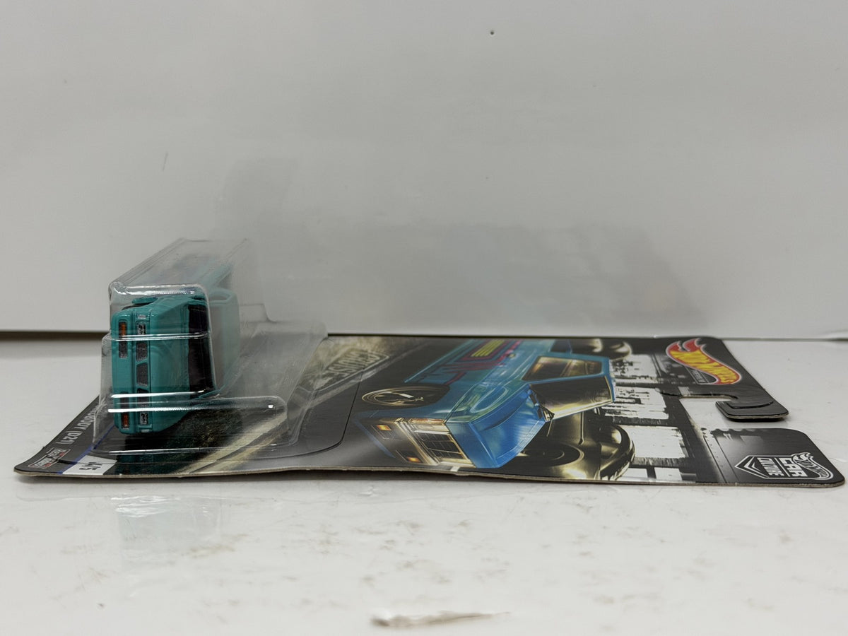 Hot Wheels Premium Cruise Boulevard Custom 1993 Nissan Hardbody D21 1:64 Diecast