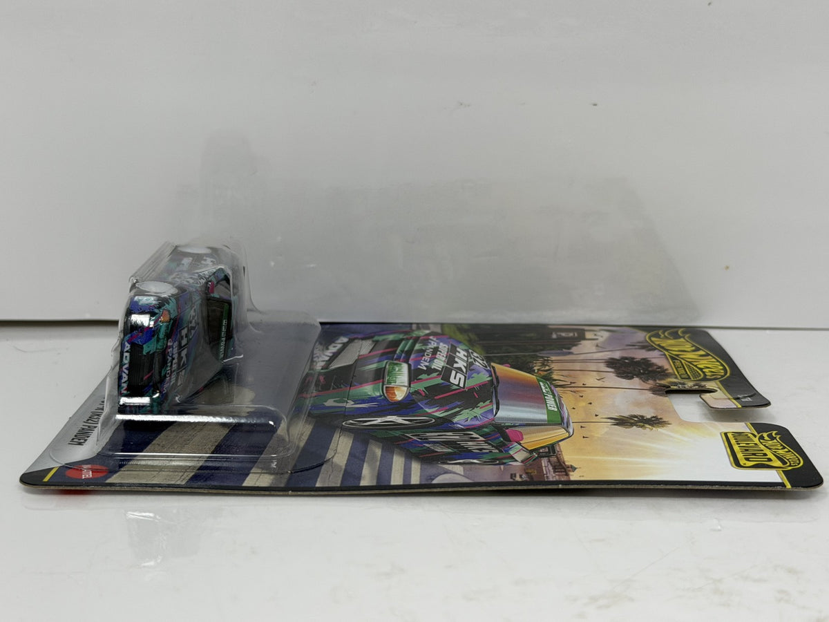 Hot Wheels Premium Boulevard #150 Nissan Skyline GT-R R32 Pandem 1:64 Diecast