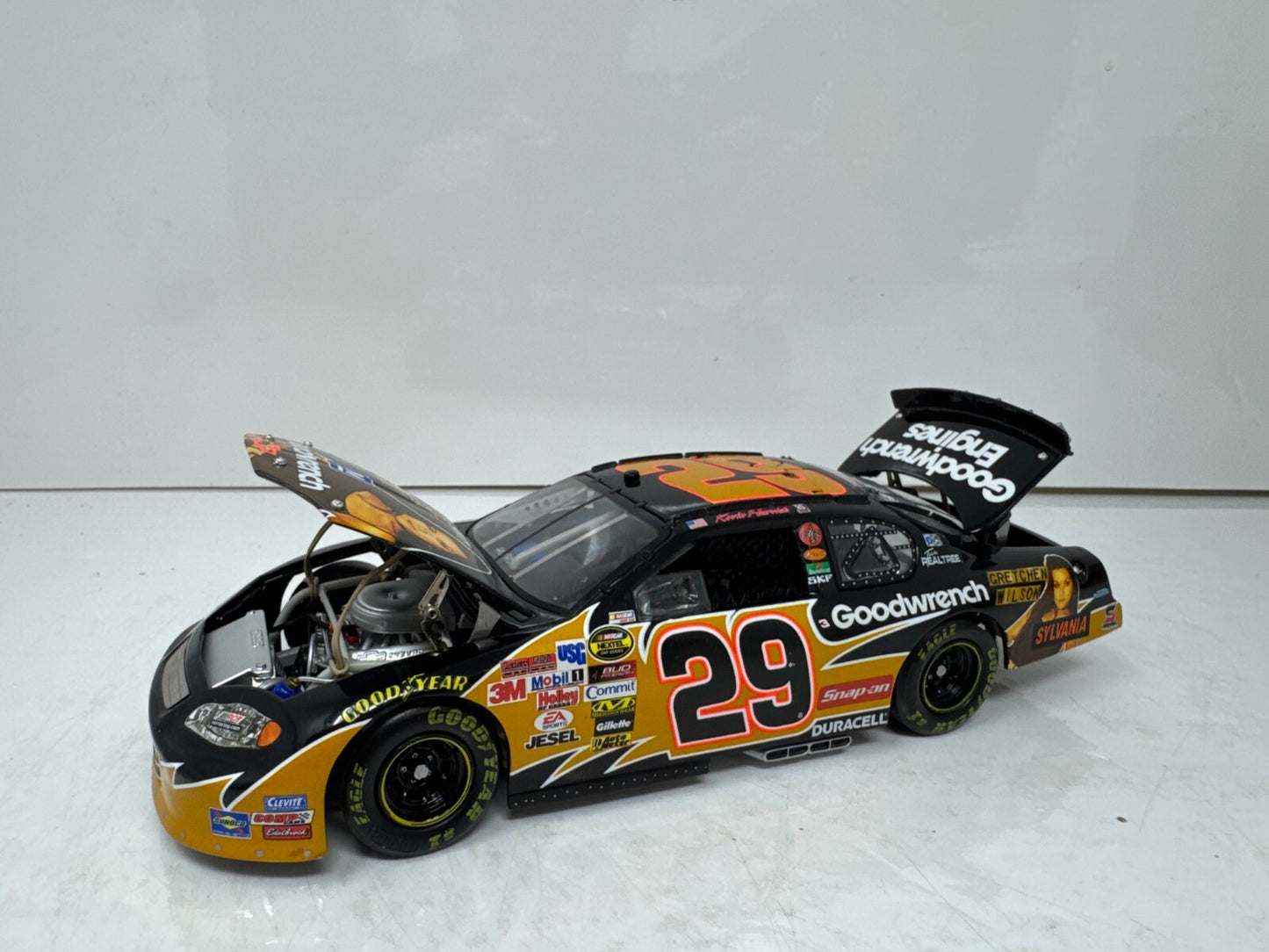 Action Nascar Elite #29 Kevin Harvick Rock & Roll 2005 Monte Carlo 1:24 Diecast