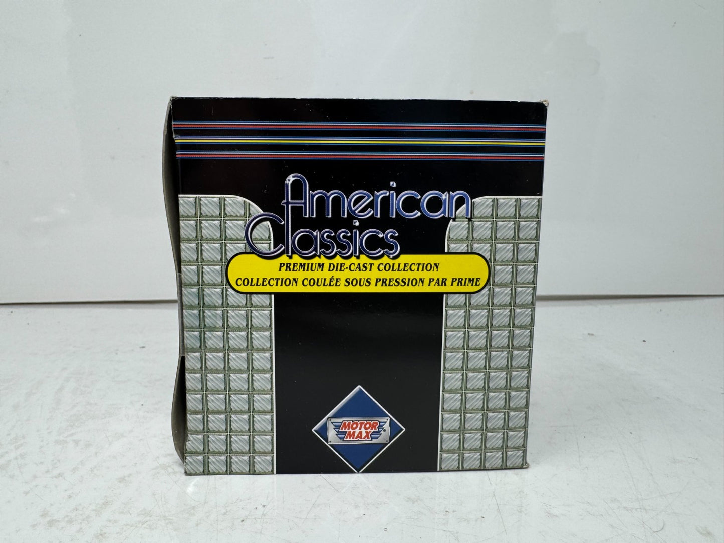 Motormax American Classics 1957 Chevy Bel Air 1:24 Diecast