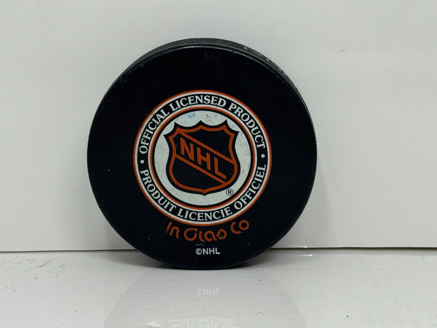 Wendel Clark Toronto Maple Leafs Signed NHL Autograph Puck Silver Auto