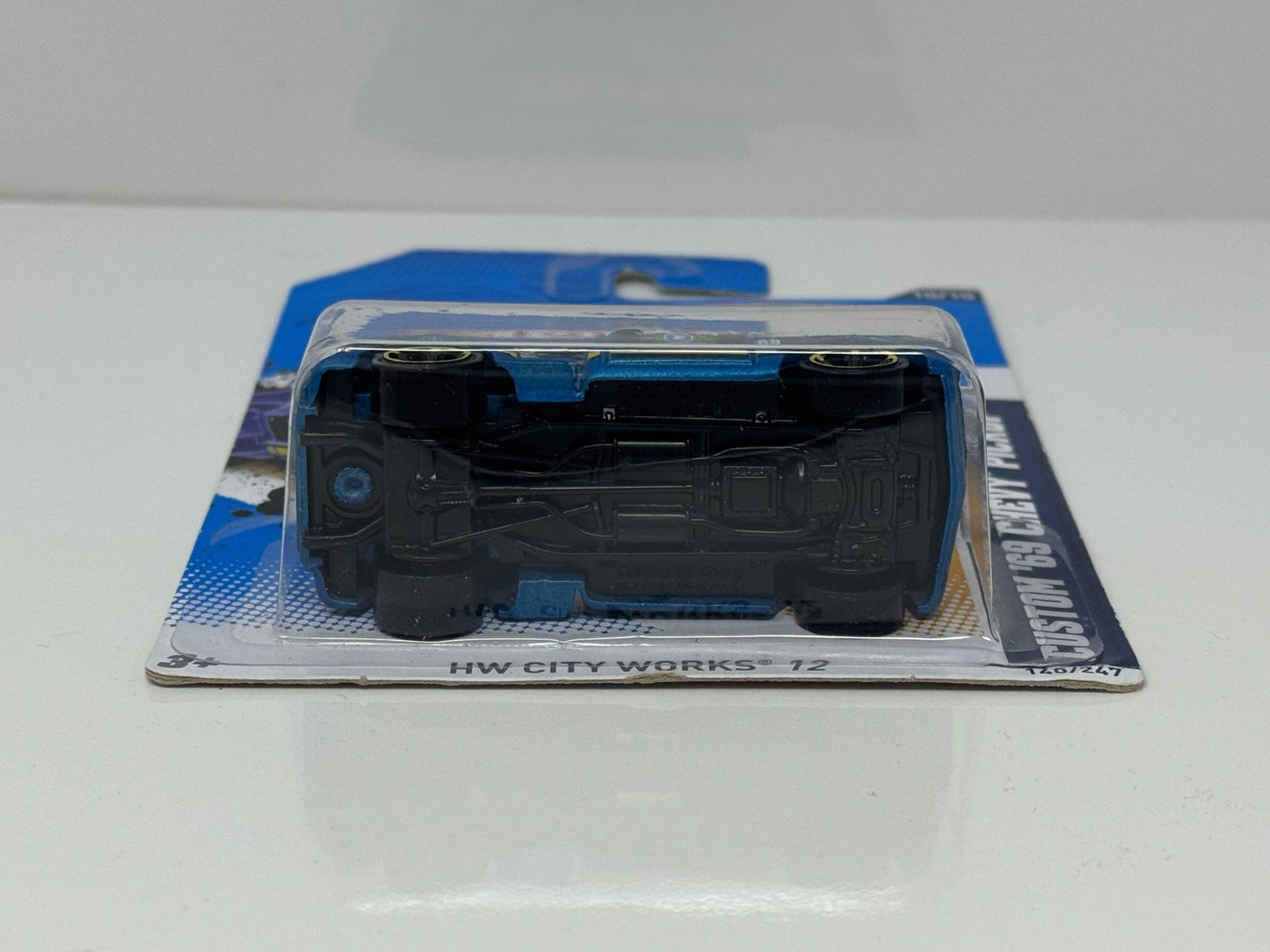 Hot Wheels HW City Works '12 Custom 1969 Chevy Pickup 1:64 Diecast