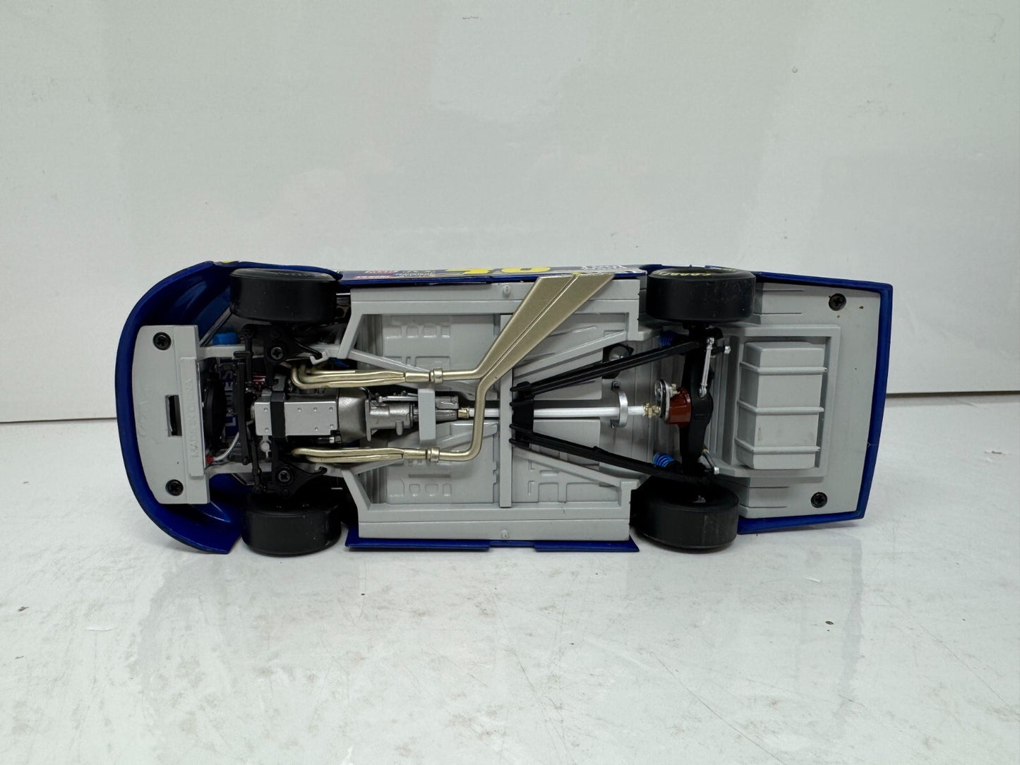 Motorsports Authentics #48 Jimmie Johnson Lowe's Kobalt 2006 Chevy 1:24 Diecast