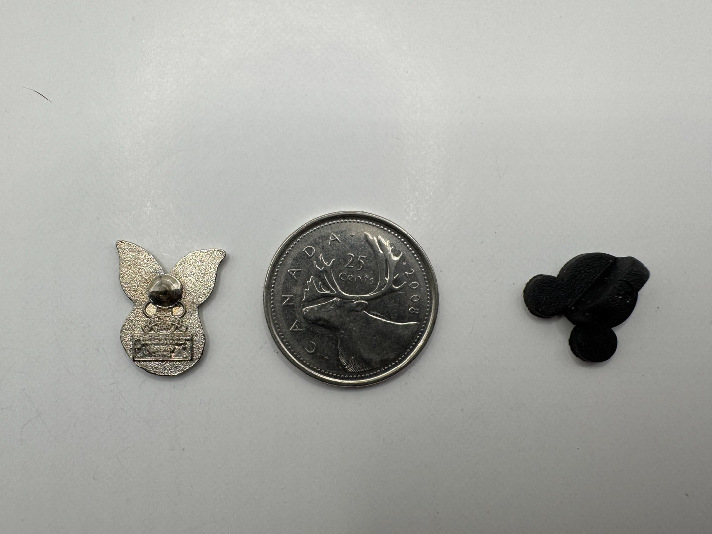 Disney Cute Characters Winnie the Pooh Piglet Face Trading Pin DC1S18