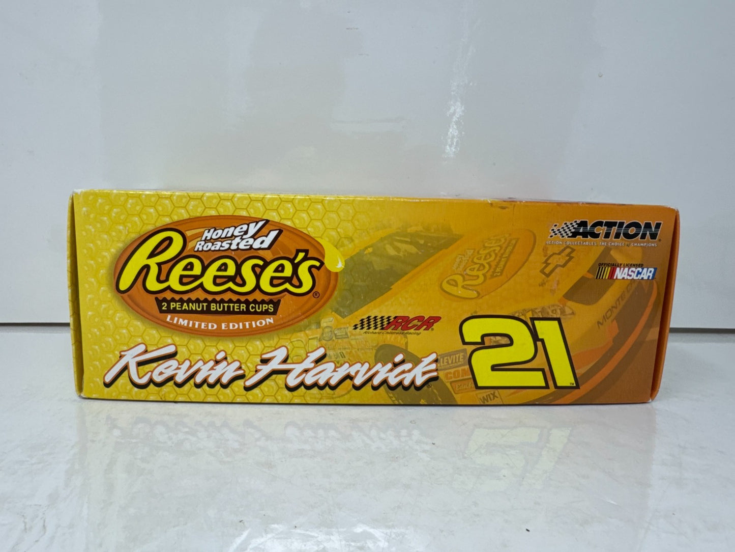Action Nascar #21 Kevin Harvick Reese's Dealer Exclusive 2003 Chevy 1:24 Diecast