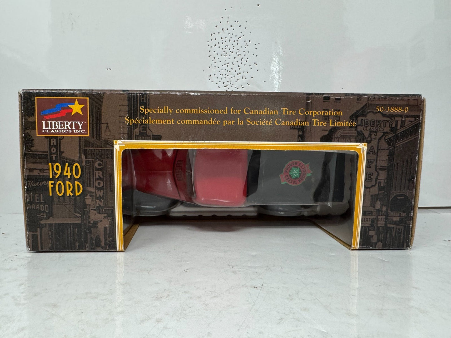 Liberty Classics Canadian Tire 1940 Ford Pickup BANK 1:24 Diecast