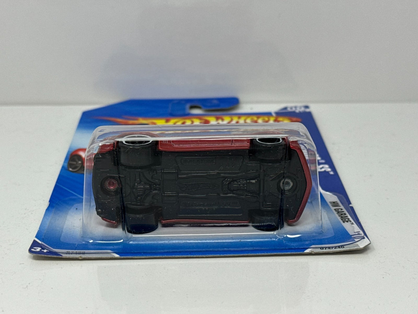 Hot Wheels HW Garage 2010 Chevrolet Camaro SS 1:64 Diecast Factory Sealed Red