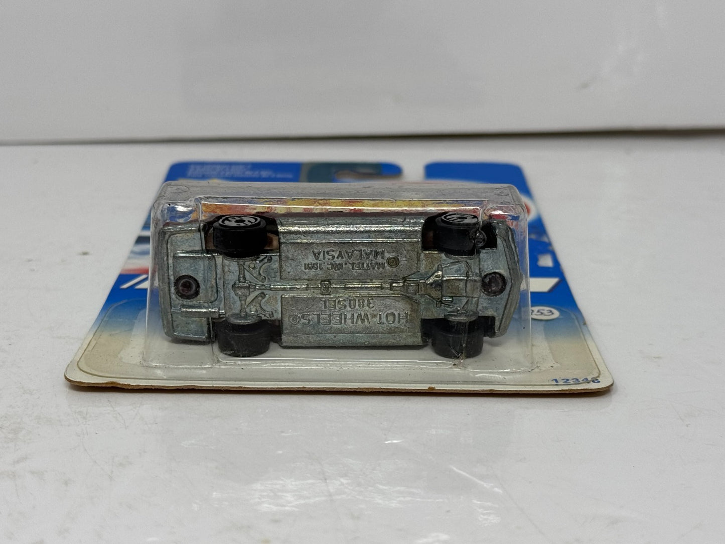 Hot Wheels Mercedes 380 SEL 1:64 Diecast