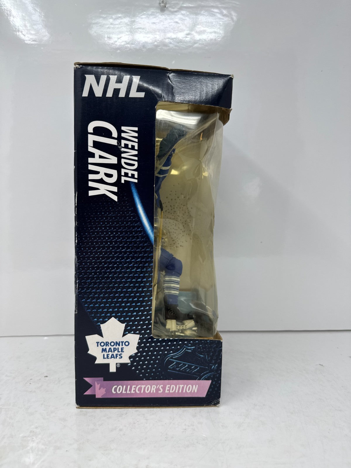 McFarlane NHL Wendel Clark Toronto Maple Leafs Canadian Tire Series 1 Figure