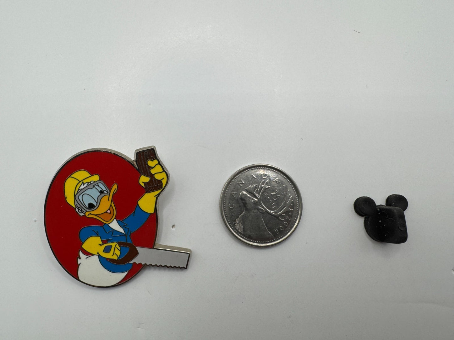 DLR Disney Construction Starter Donald Trading Pin DC2S10