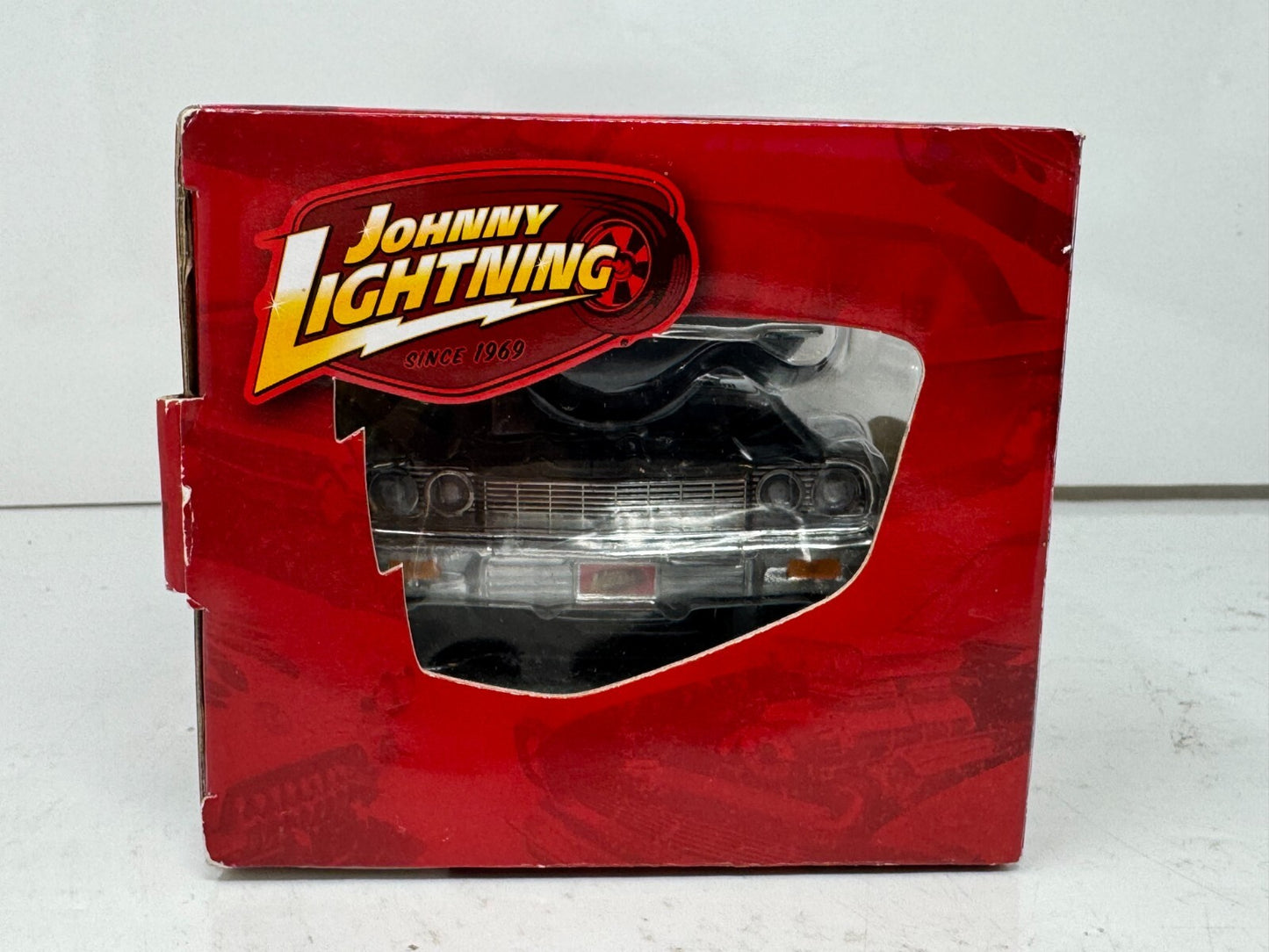 Johnny Lightning 1964 Chevy Impala Musclecars R19 Limited Edition 1:24 Diecast