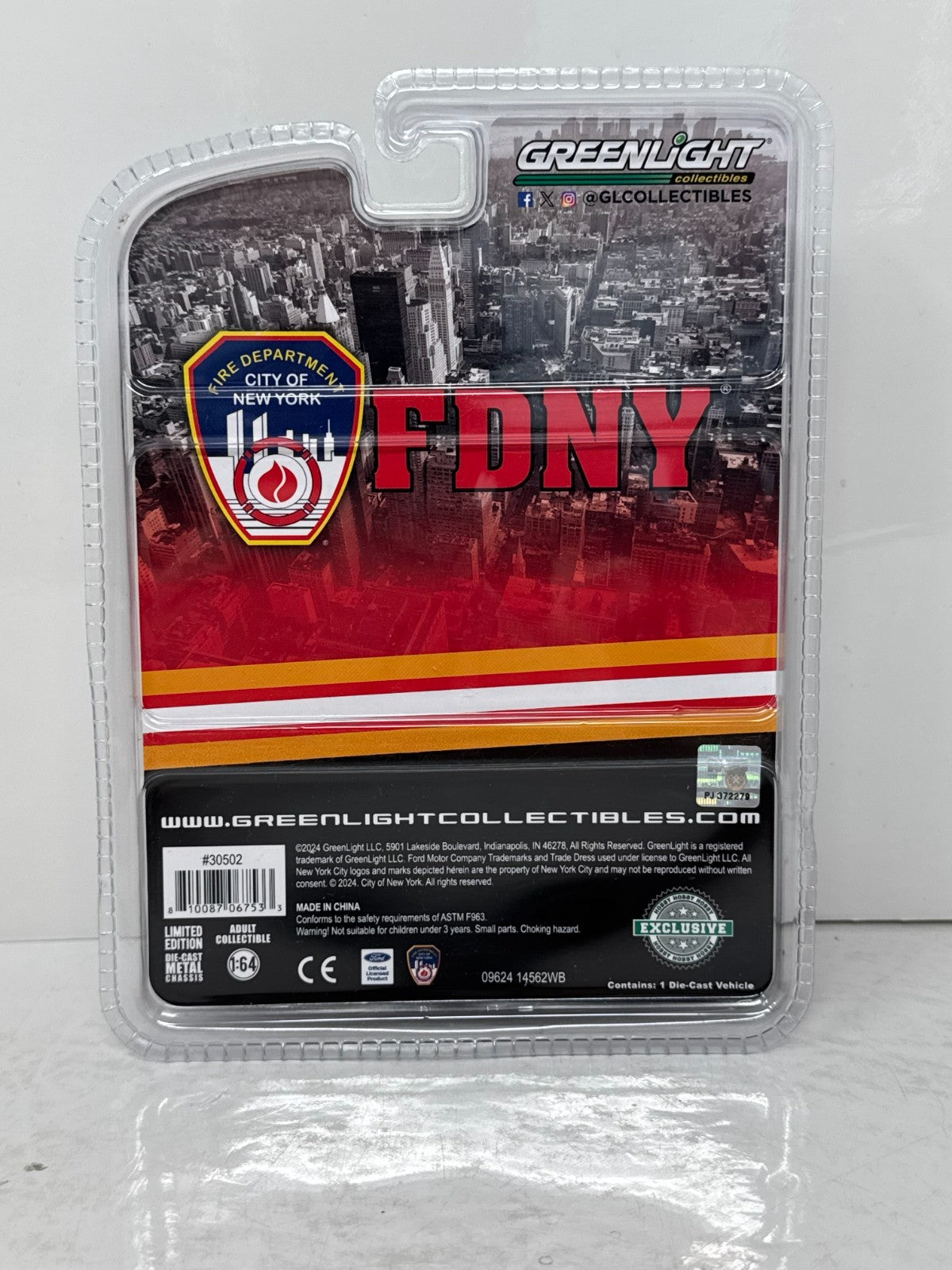 Greenlight FDNY 1987 Ford F-350 Mini Pumper Fire Truck 1:64 Diecast