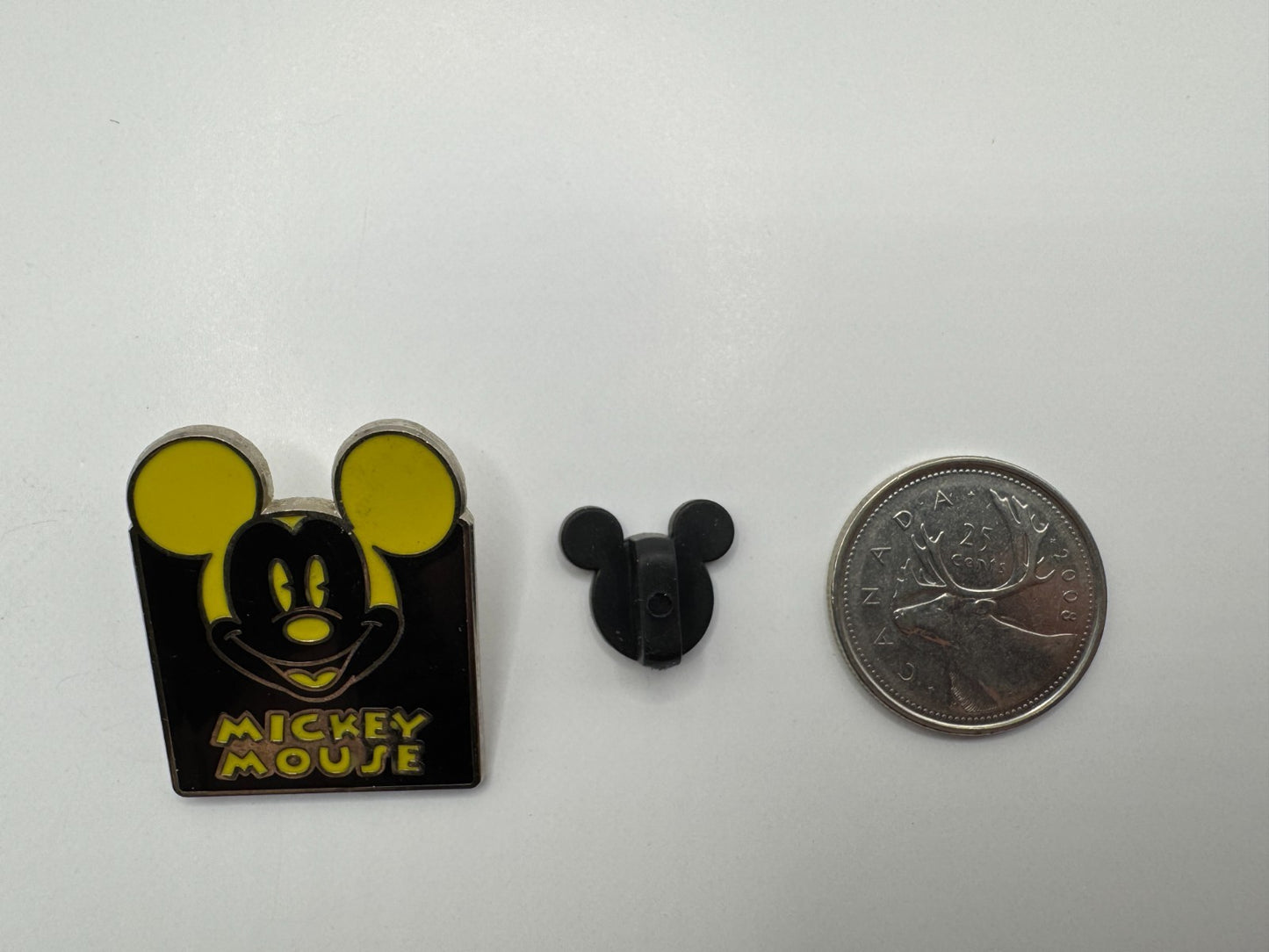 Disney Mickey Mouse Expression Happy Yellow Trading Pin DC2S1