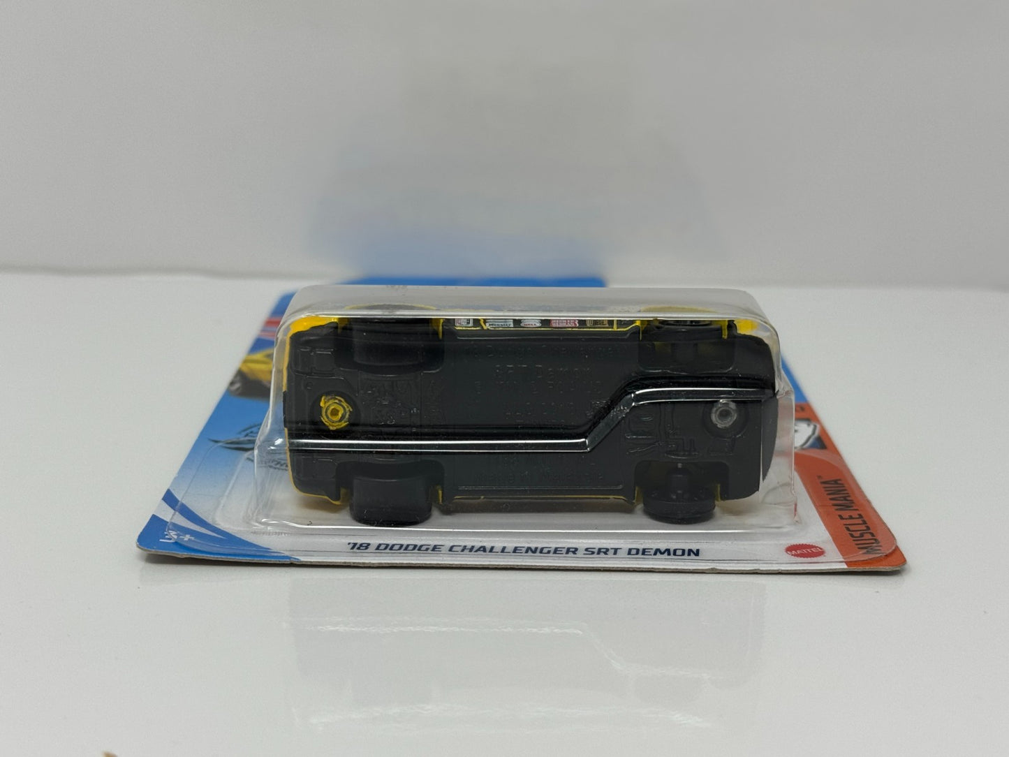 Hot Wheels Muscle Mania 2018 Dodge Challenger SRT Demon JEGS 1:64 Diecast Yellow