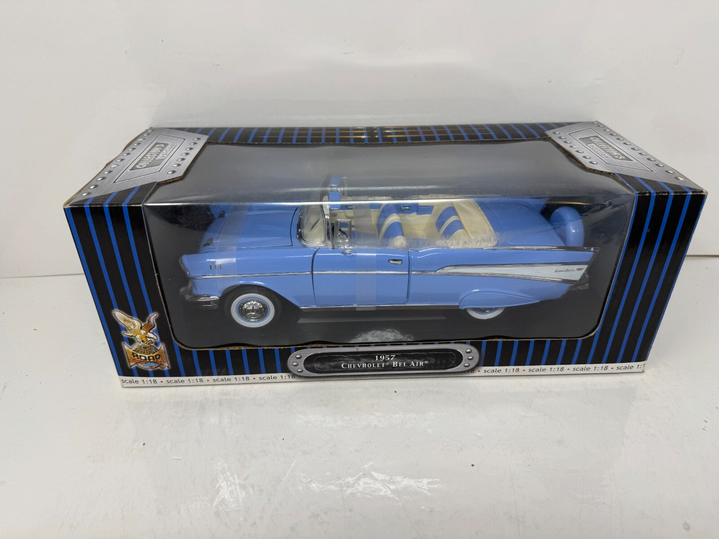 Yat Ming Road Signature 1957 Chevrolet Bel Air 1:18 Diecast
