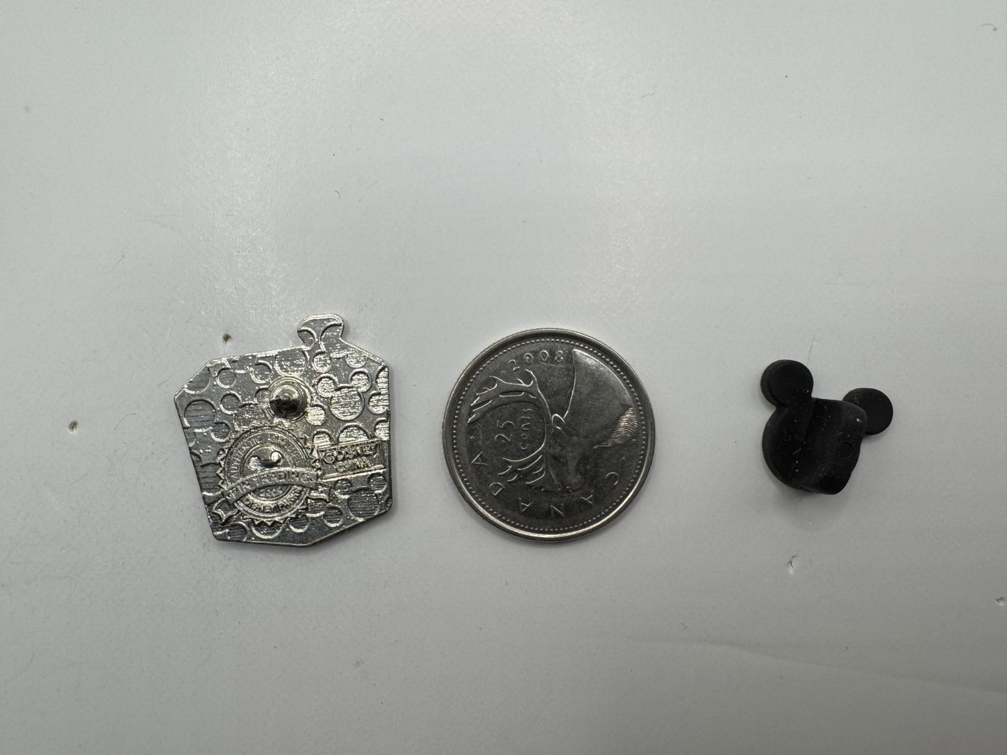 Disney Black Pearl Pirates of the Caribbean At World's End Trading Pin DC1S11