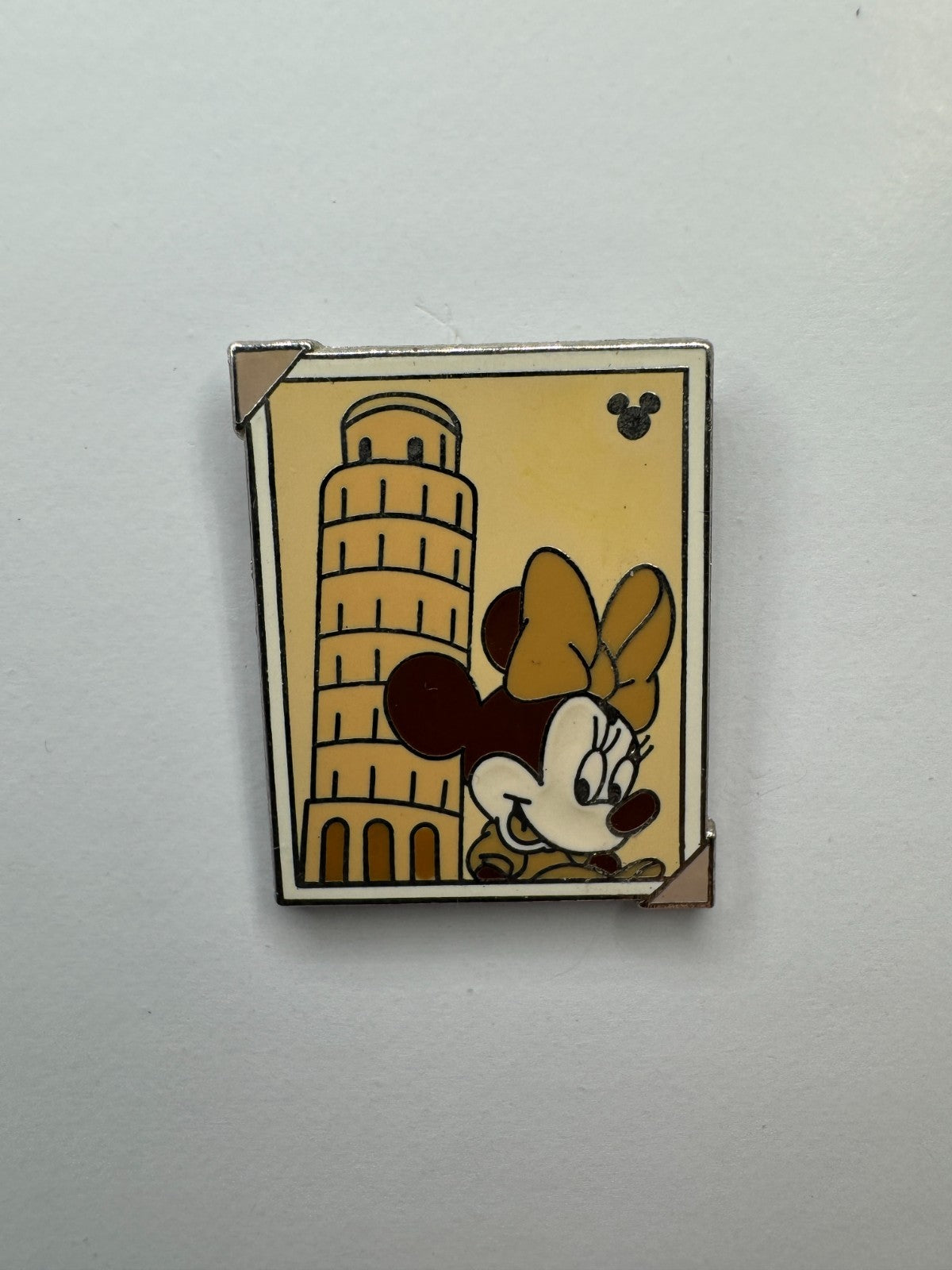 DLR Disney Minnie Mouse World Snapshots Hidden Mickey Trading Pin DC2S2