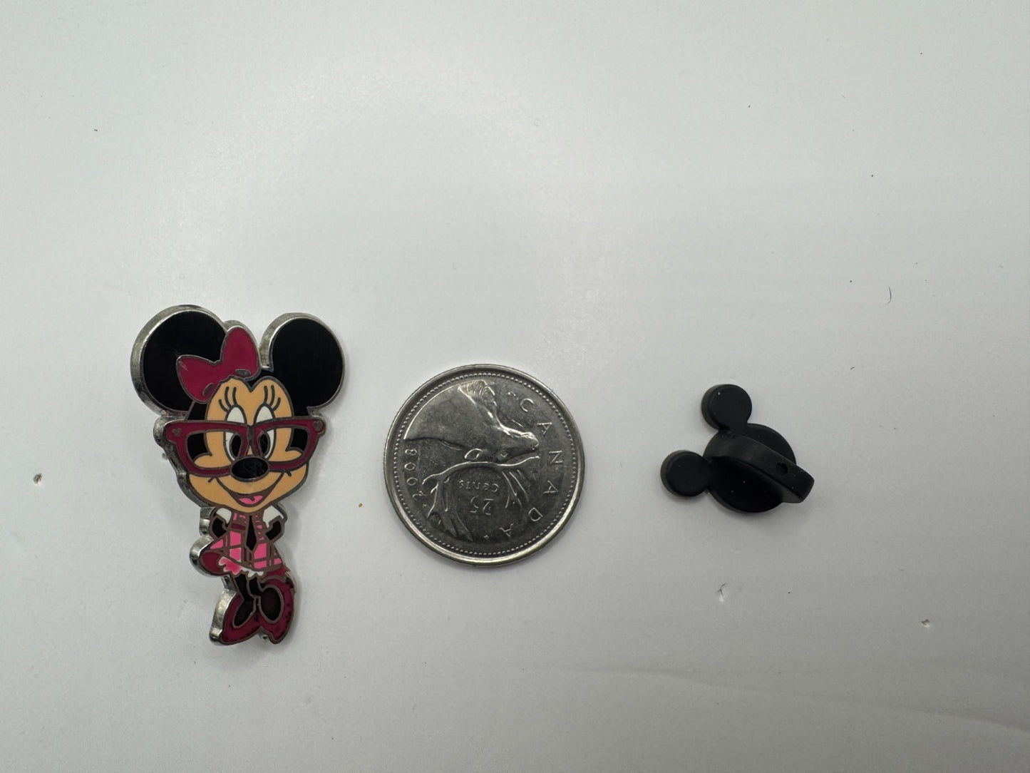 Disney Nerds Rock! Minnie Mouse Trading Pin DC2S2