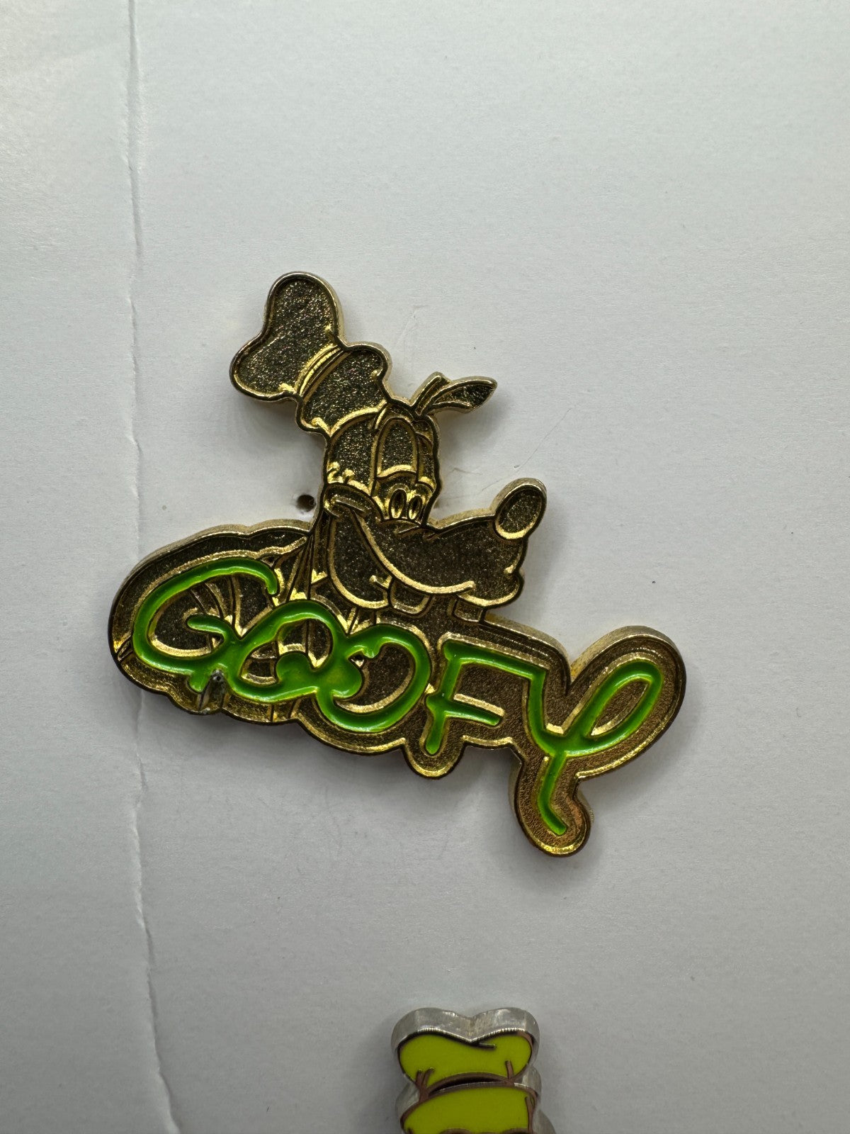 DLR Disney Goofy Signatures Cast Lanyard Series Trading Pin DC2S8