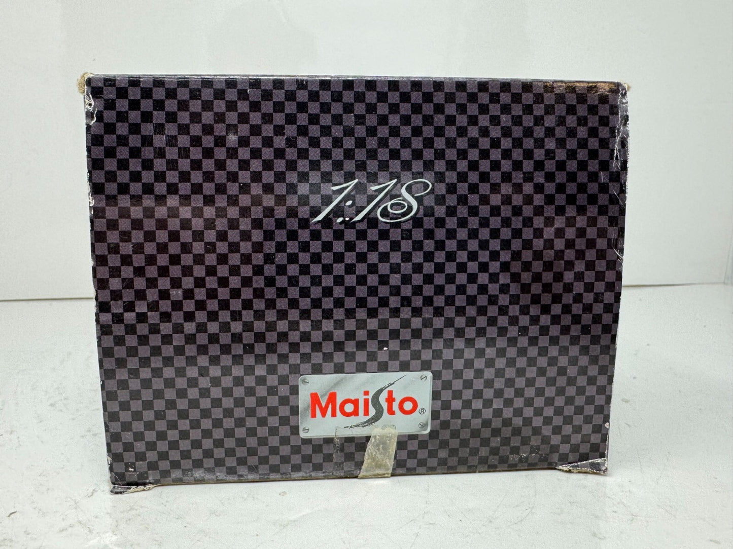 Maisto 1989 Porsche 911 Speedster Silver Edition 1:18 Diecast