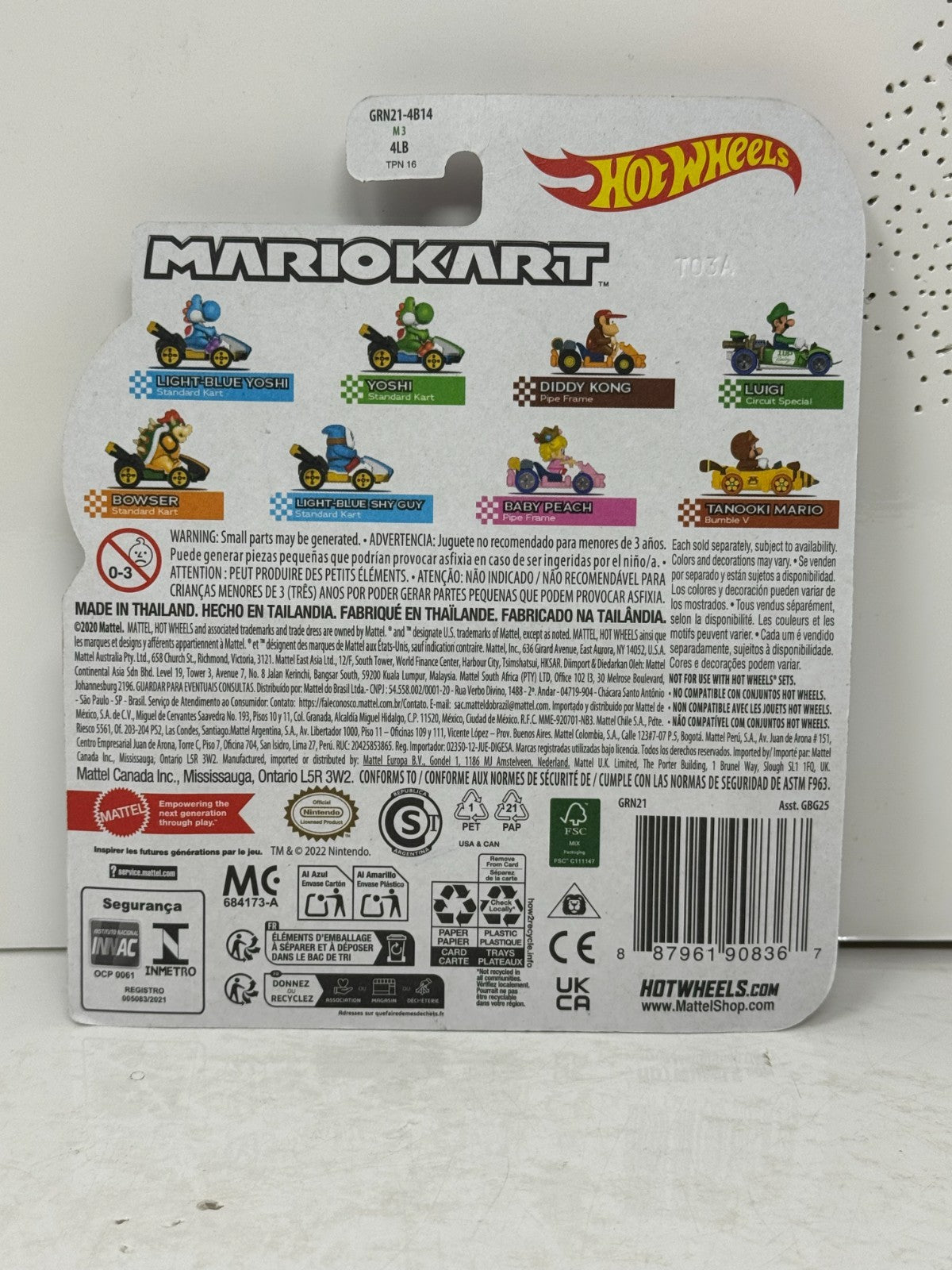 Hot Wheels Mario Kart Light Blue Shy Guy Standard Kart 1:64 Diecast