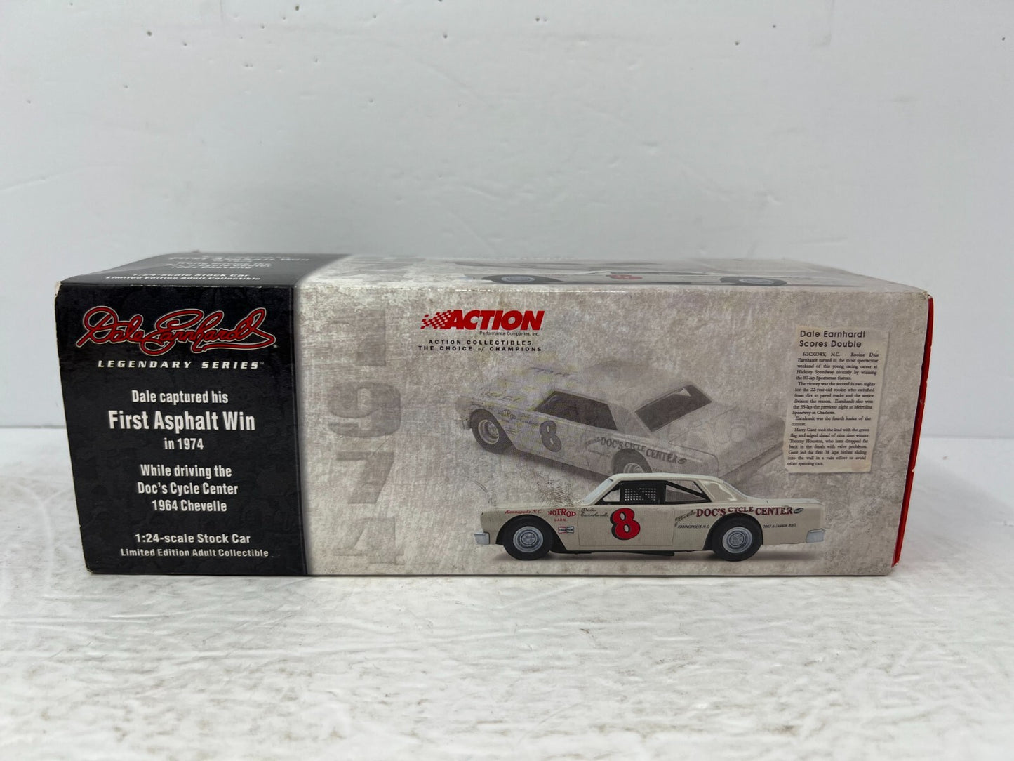 Action Nascar #8 Dale Earnhardt Sr Asphalt Win 1964 Chevy Chevelle 1:24 Diecast