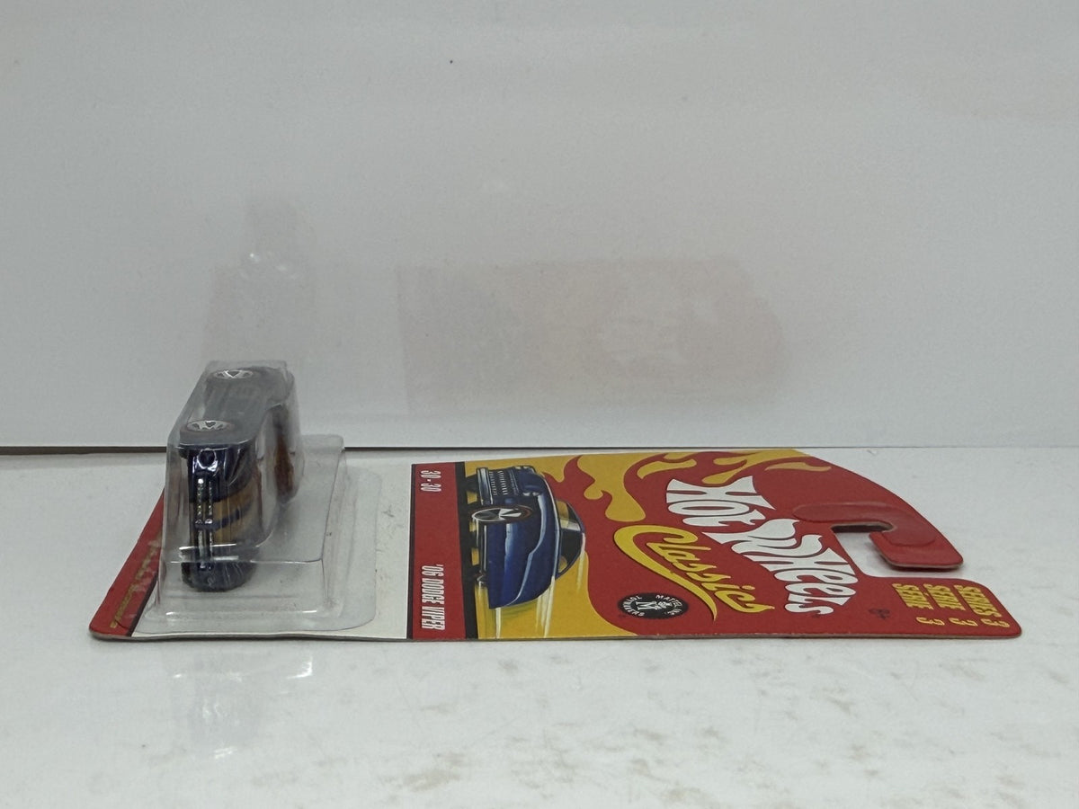 Hot Wheels Classics Series 3 2006 Dodge Viper 1:64 Diecast Black