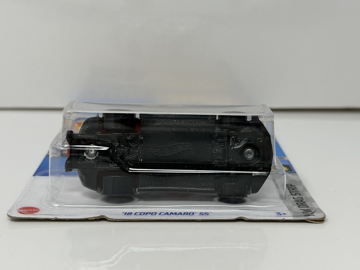 Hot Wheels HW Drag Strip 2018 COPO Camaro SS 1:64 Diecast White USA Card