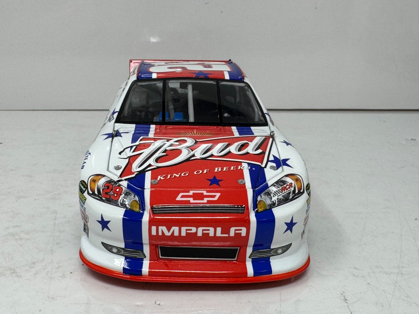 Lionel Racing Nascar #29 Kevin Harvick Budweiser 4th of July Chevy Impala 1:24 Diecast