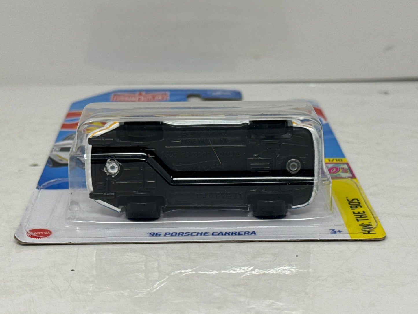 Hot Wheels The '90s 1996 Porsche Carrera 1:64 Diecast White