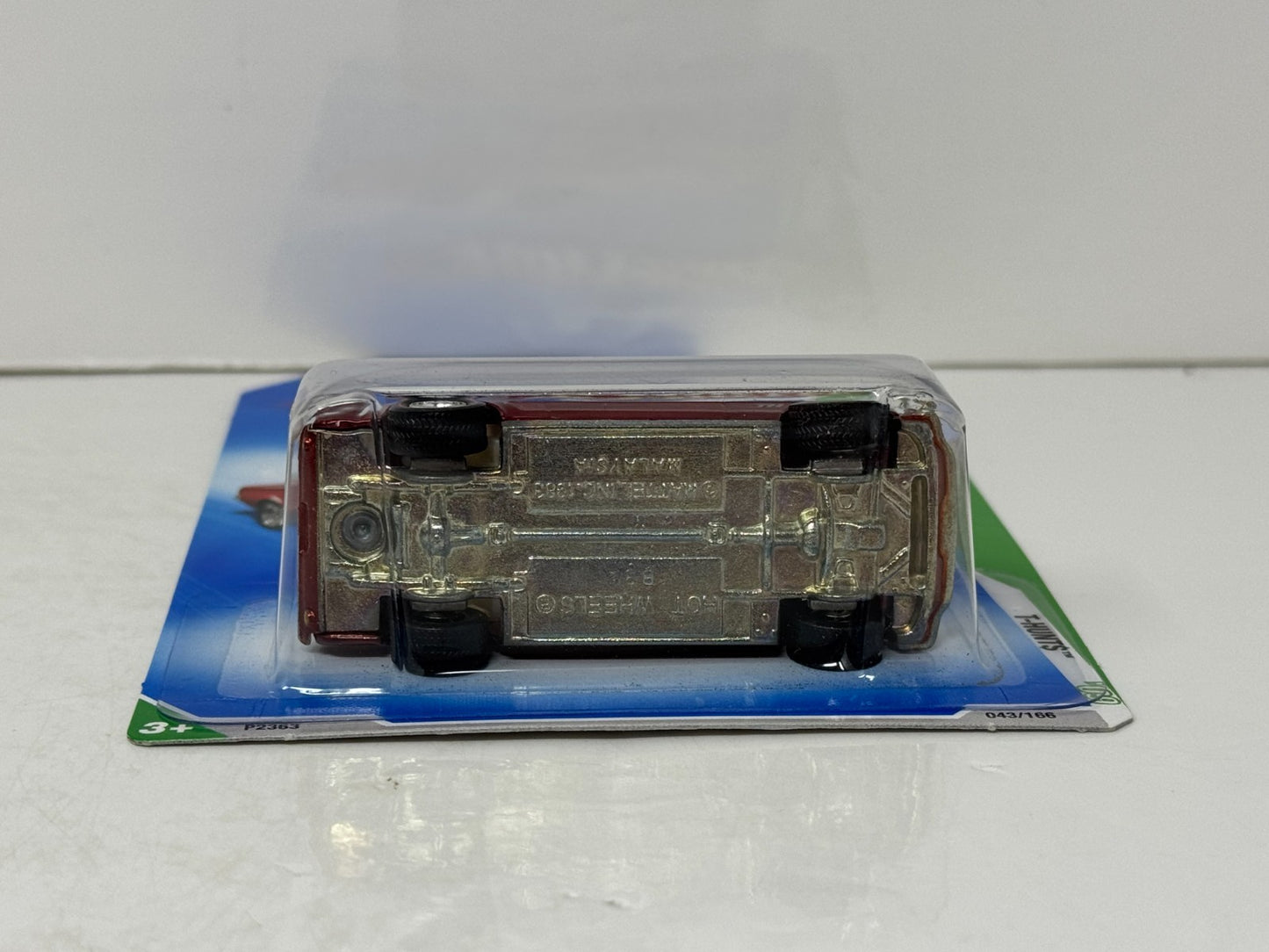 Hot Wheels Super Treasure Hunt Ford Mustang Convertible 1:64 Diecast