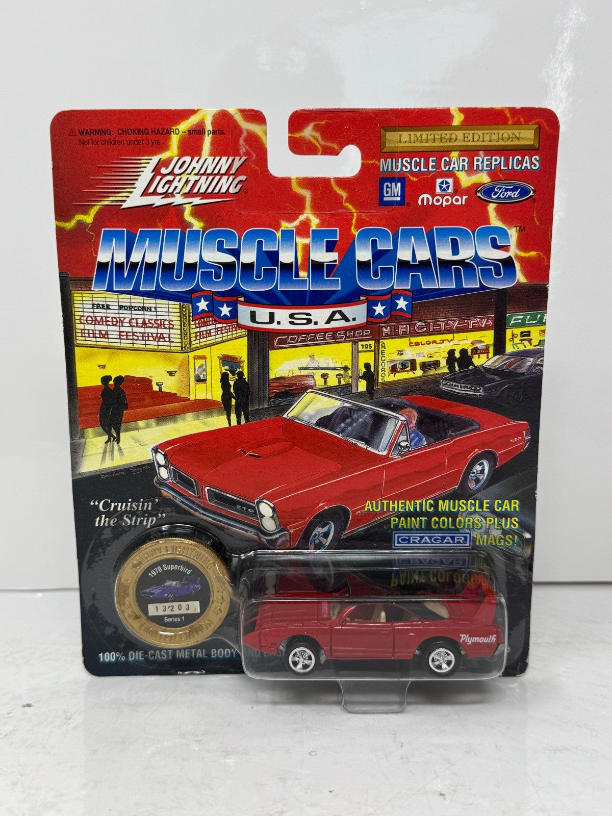 Johnny Lightning Muscle Cars U.S.A 1970 Plymouth Superbird 1:64 Diecast