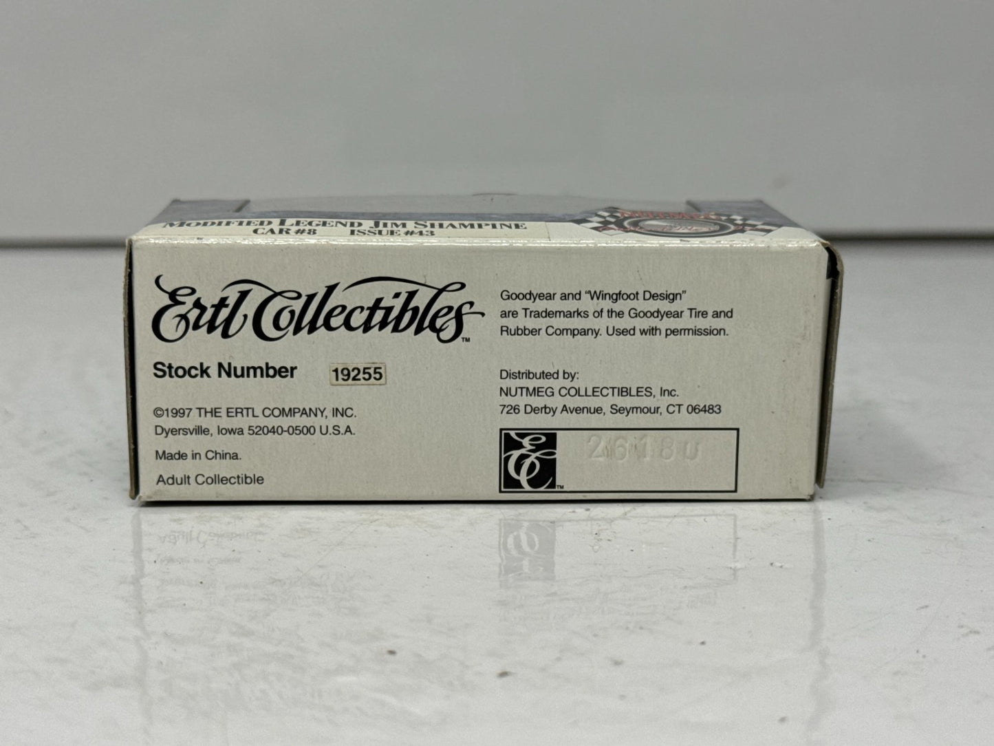 Ertl Nutmeg Modified Legend Jim Shampine #8 1:64 Diecast Car 1997 Limited 5000