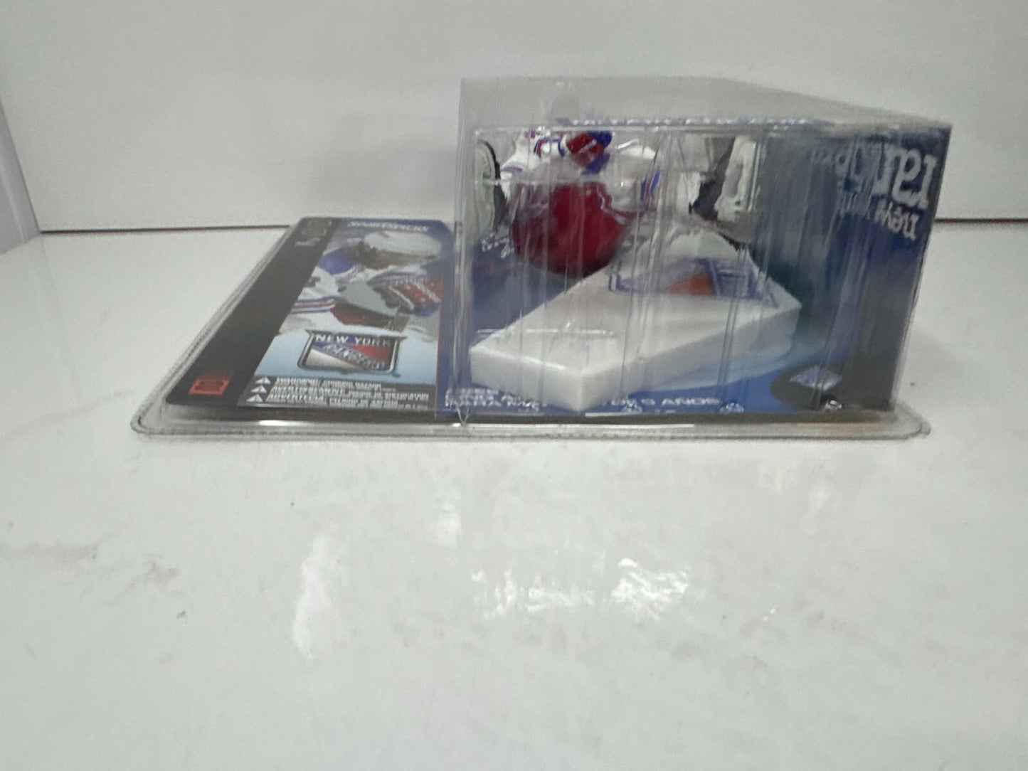 Mcfarlane NHL Eric Lindros New York Rangers White Jersey Series 2 Figurine