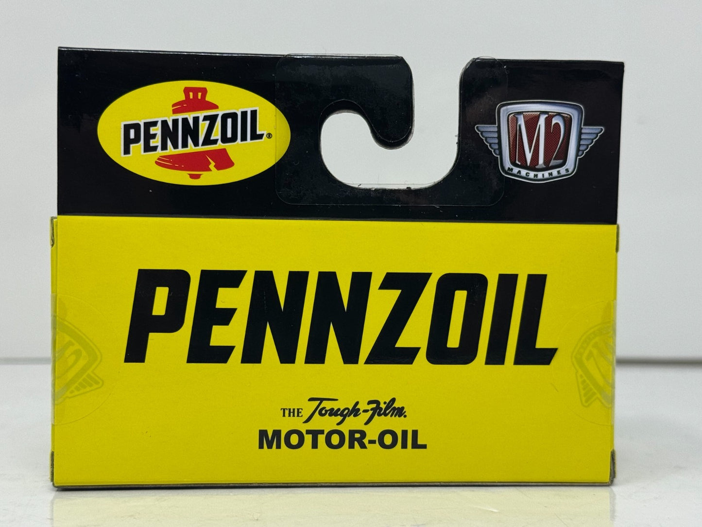 M2 Machines Pennzoil 1966 Ford Mustang Gasser 1:64 Diecast