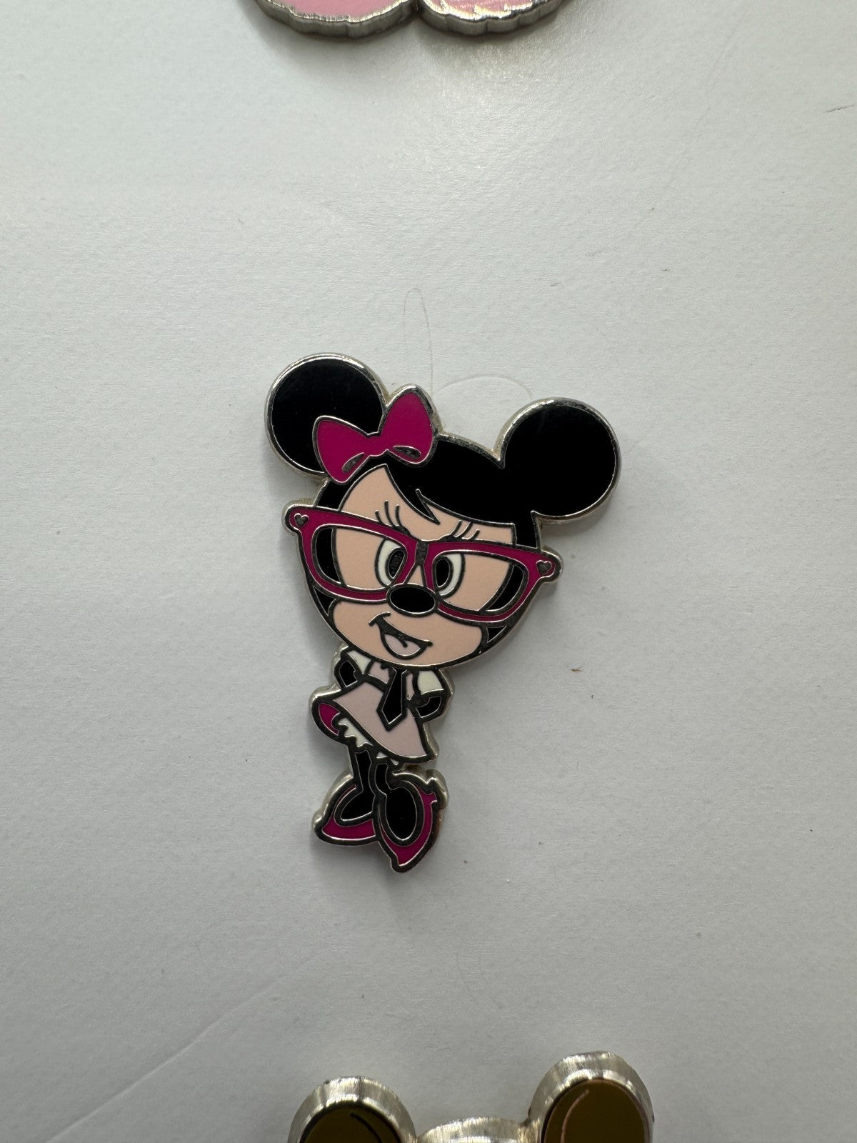 Disney Nerds Rock! Collection Minnie Mouse Trading Pin DC2S2
