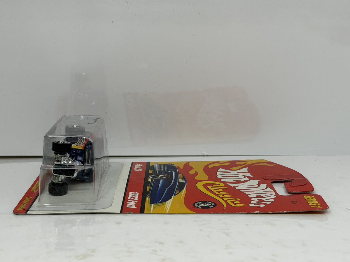Hot Wheels Classics Series 1 1932 Ford 1:64 Diecast Black