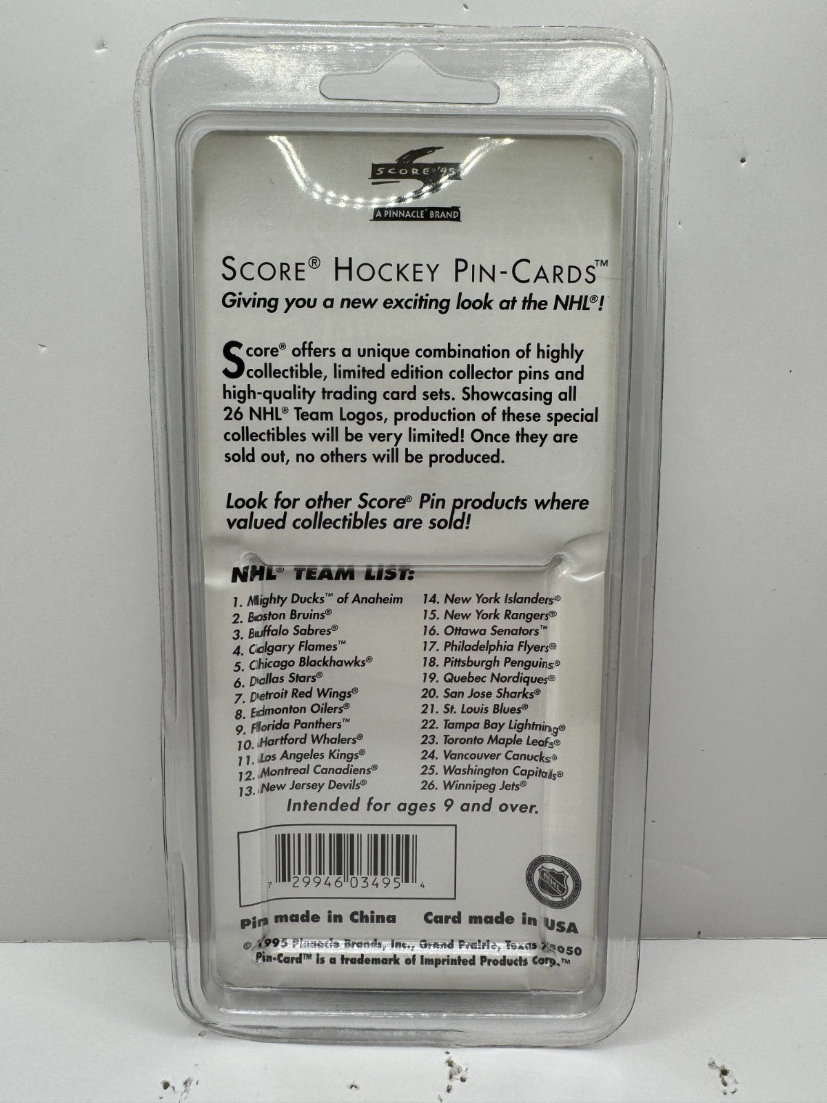 Montreal Canadiens 1995 Score Pin-Cards NHL Team Logo Lapel Pin