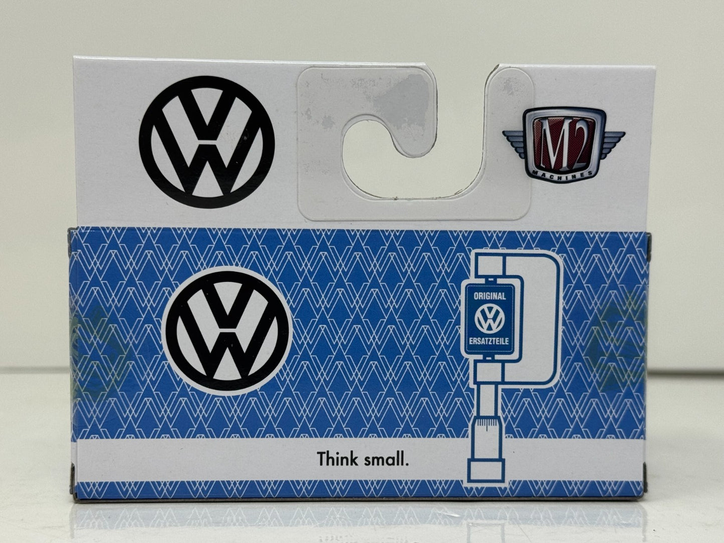 M2 Machines Rusty 1958 Volkswagen VW Microbus 15 Window USA Model 1:64 Diecast
