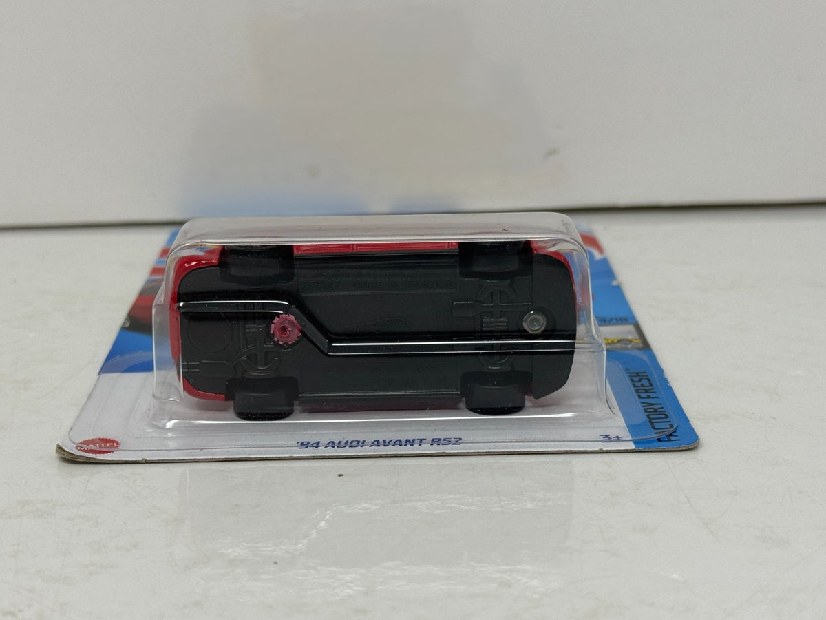 Hot Wheels Factory Fresh 1994 Audi Avant RS2 1:64 Diecast Red
