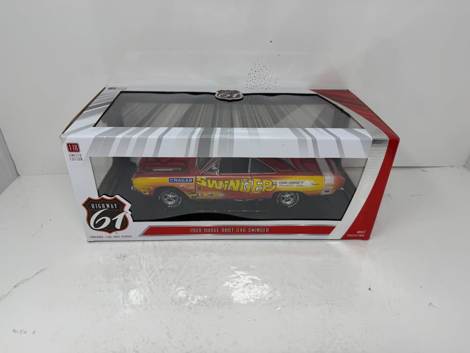 Highway 61 1969 Dodge Dart 340 Swinger Car Craft Project Car 1:18 Diecast