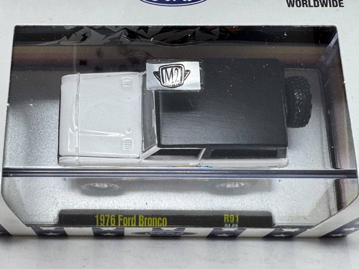 M2 Machines 1976 Ford Bronco 1:64 Diecast