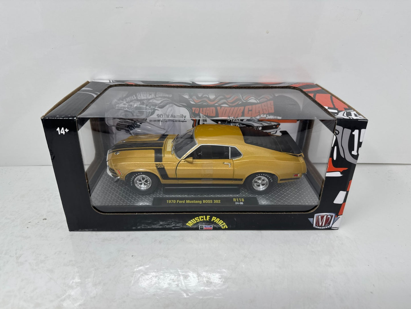 M2 Machines Muscle Parts 1970 Ford Mustang Boss 302 1:24 Diecast