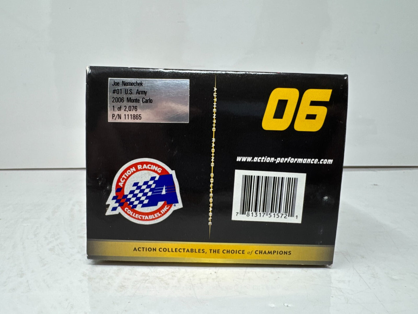 Action Nascar #01 Joe Nemechek U.S. Army 2006 Monte Carlo 1:24 Diecast