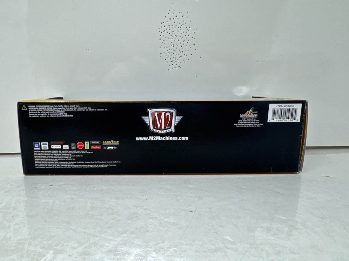 M2 Auto Haulers Chevy C-60 Truck & 1957 Chevy Sedan Delivery SEMA 1:64 Diecast