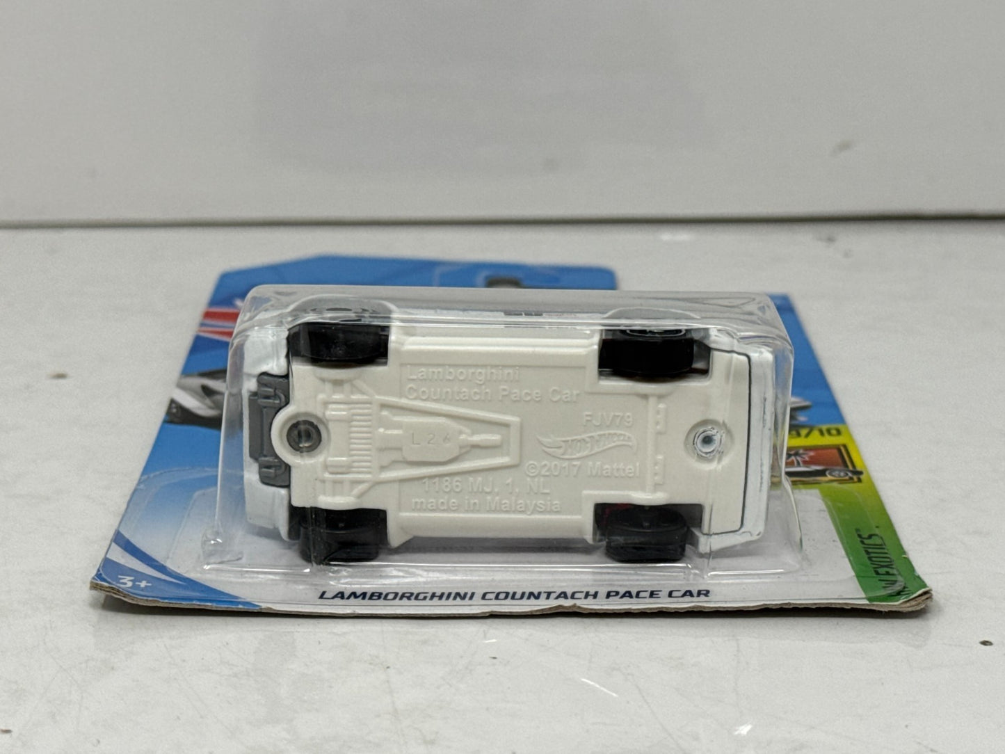 Hot Wheels Exotics Lamborghini Countach Pace Car 1:64 Diecast