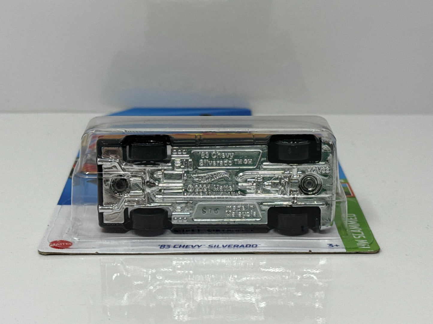 Hot Wheels HW Slammed 1983 Chevy Silverado Black Red Stripe 1:64 Diecast