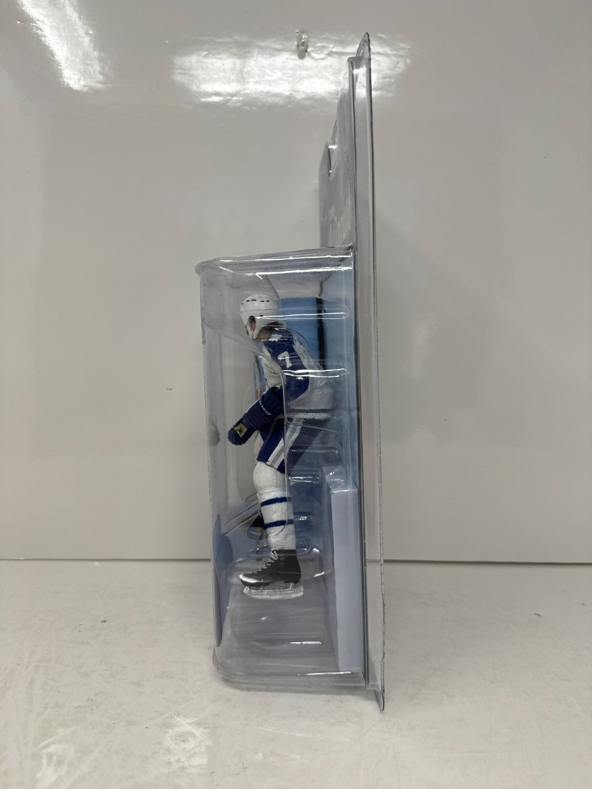 McFarlane NHL Lanny McDonald Toronto Maple Leafs Grosnor Series 1 Figure